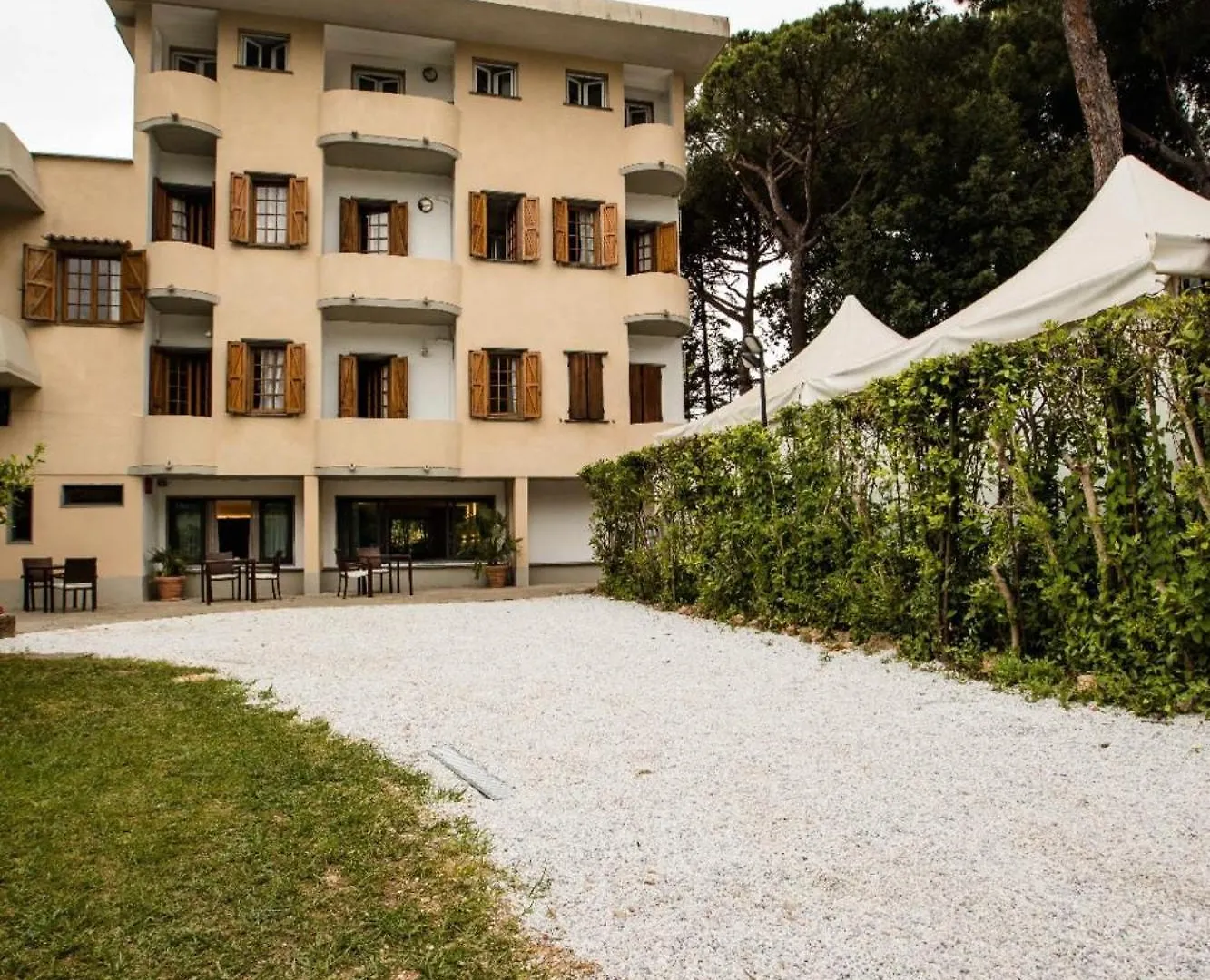 La Tavernetta Dei Ronchi Marina di Massa Italy