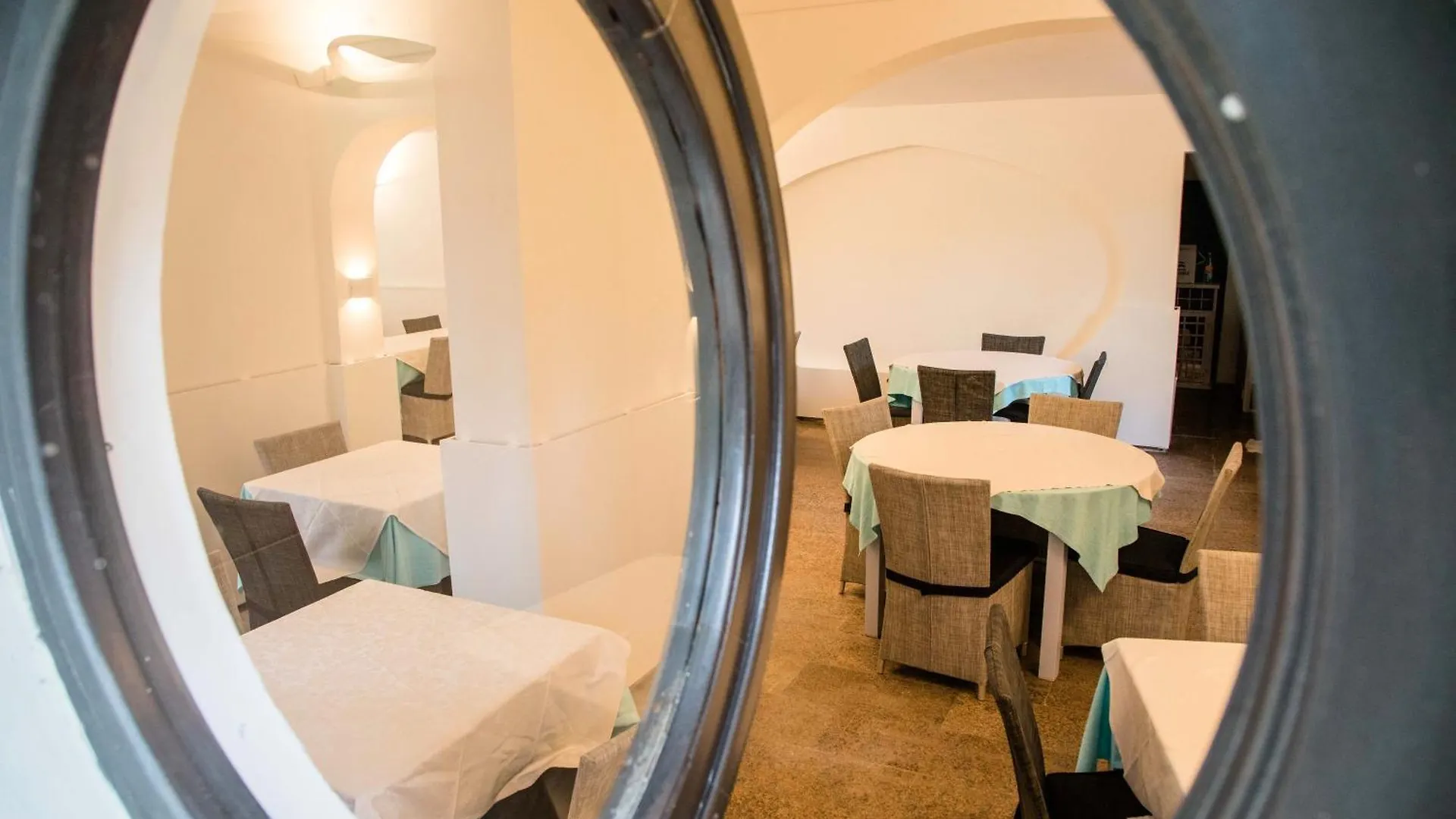 La Tavernetta Dei Ronchi Marina di Massa Italy